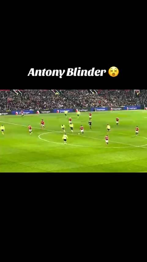 包含曼联逆转战胜对手，全队士气大涨，掌声雷动的词条