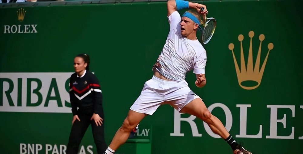 DK血洗NS，Jankos打出惊人五杀宿敌对决成都决赛之夜，强势挺进下一轮的简单介绍