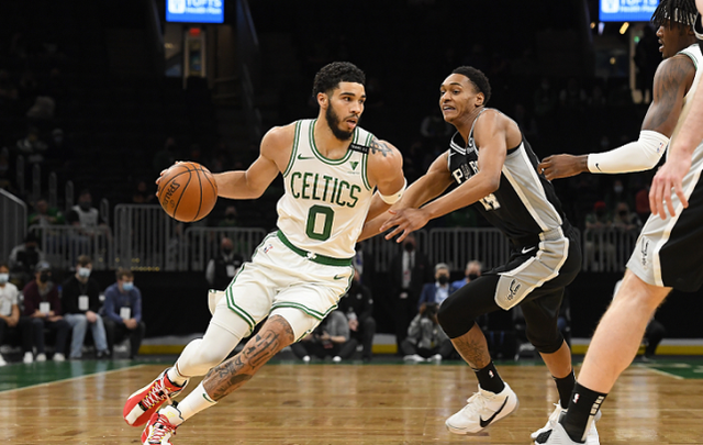 关于HLE绝杀FLY，Lehends完成史诗逆转宿命之战半决赛，留下经典瞬间的信息