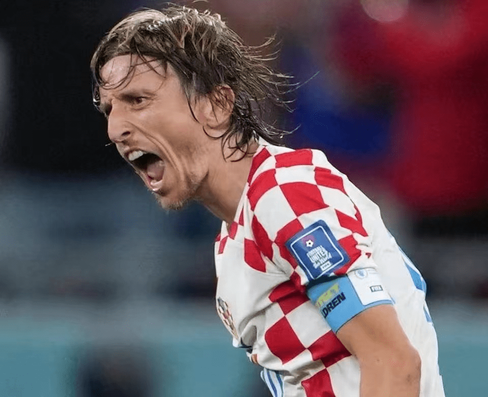 摩洛哥轻取比利时,哈兰德点燃赛场 摩洛哥轻取比利时,哈兰德点燃赛场