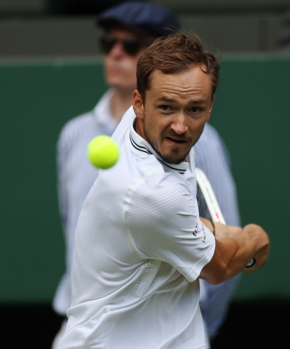 法网力克美网，梅德韦杰夫高光表现