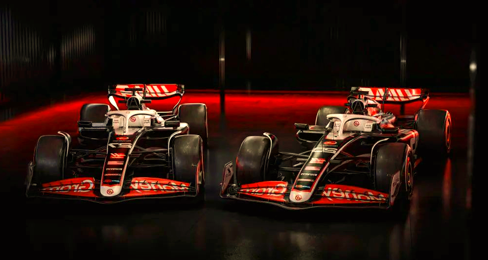 哈斯车队完胜索伯车队，佩雷兹关键制胜